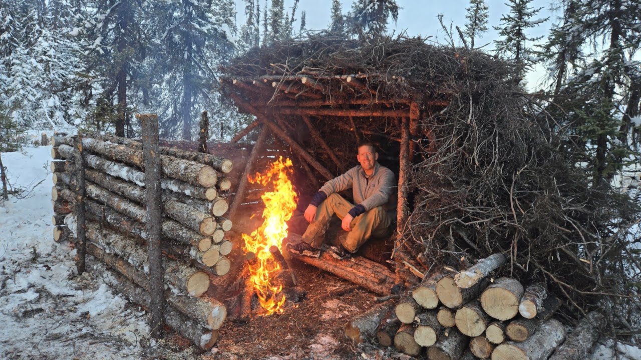 3 Days in Arctic Survival Shelter - Solo Bushcraft Camping & Blacksmithing. img